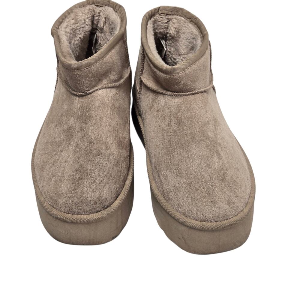 Olivia & Kate Suede Platform Bootie Slippers Size 8.5 Brown